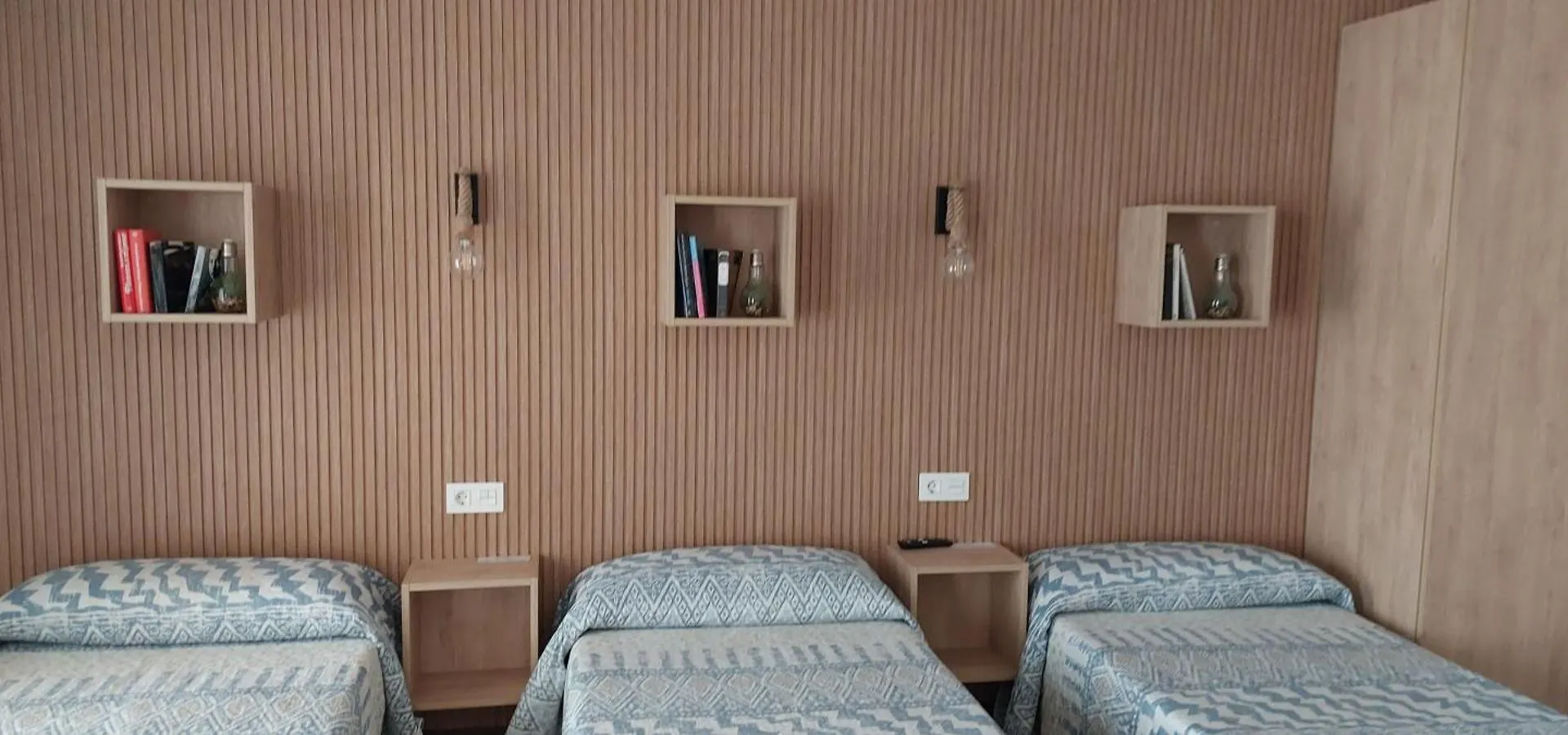 Pension Amaia H VI 00348 Vitoria-Gasteiz 0*,  Spain